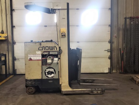 Used Equipment: 1997 Crown RD3020-30