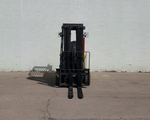 13874 Yale 4-Wheel Electric Forklift - Front