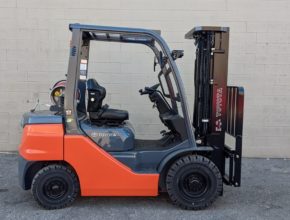 New Toyota 8FGU25 Forklift - Right Side
