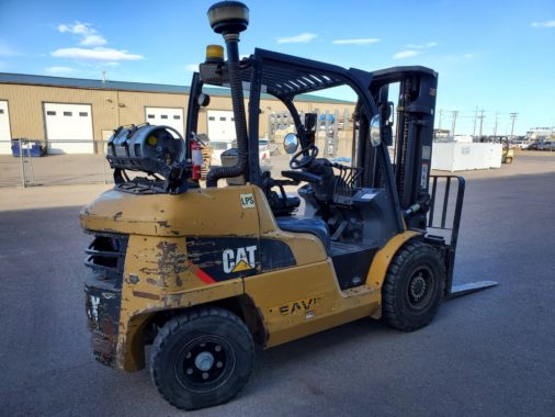 Used Cat P1000 Pneumatic Forklift - Right Side