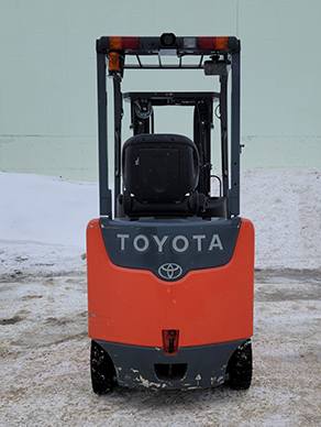 Used Toyota 8FBCU25 Electric Forklift - back
