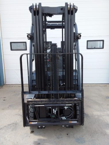 New Toyota 8FGU18 Pneumatic Forklift - Front
