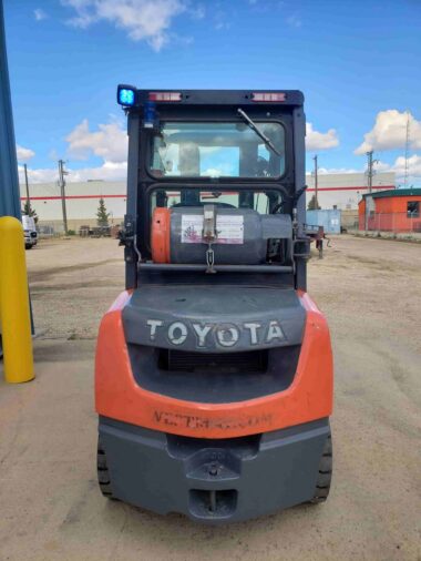 Used 2011 TOYOTA Forklift 8FGU30 for sale Grand Prairie Alberta Western Materials Handling Equipment WestMat