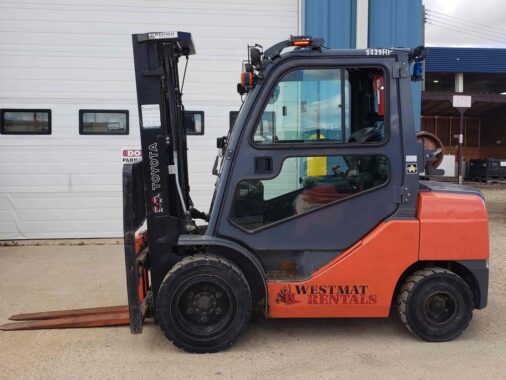 Used 2011 TOYOTA Forklift 8FGU30 for sale Grand Prairie Alberta Western Materials Handling Equipment WestMat