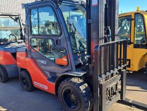 Used 2020 Toyota Forklift 8FGU32 for sale and available through Western Materials Handling in Edmonton, Alberta (WestMat)