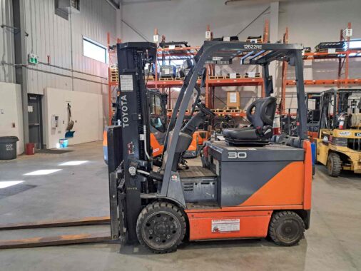 Used 2018 TOYOTA Electric FORKLIFT 8FBCU20 for sale available through WestMat in Alberta (Western Materials Handling & Equipment)