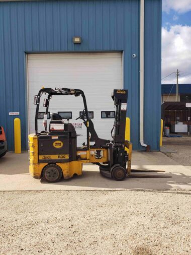 Used 2003 BENDI 3000 lb Electric Articulating Forklift Grand Prairie Alberta Western Materials Handling