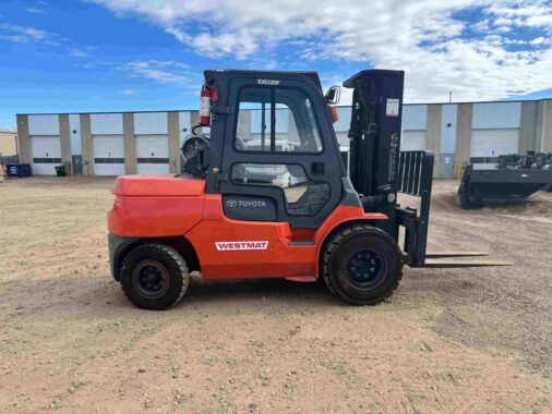 Used 2013 Toyota 7FGU45 Counterbalance Forklift for Sale Alberta Western Materials Handling WestMat