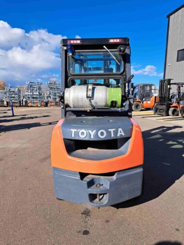 Used 2015 Toyota 8FGU32 Forklift for sale Western Materials Handling Edmonton Alberta Forklift Dealer WestMat